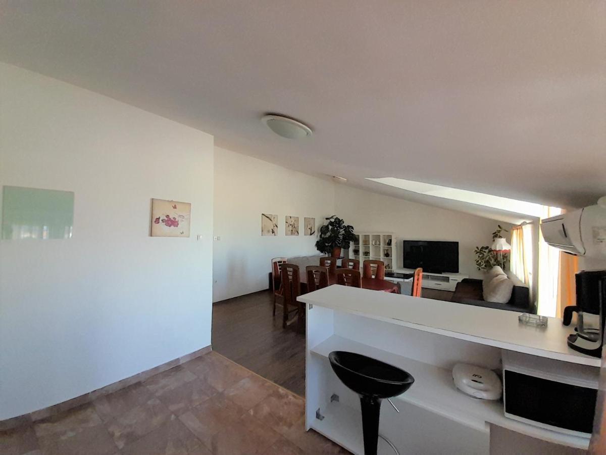 Apartments Nada Krk Island Kültér fotó