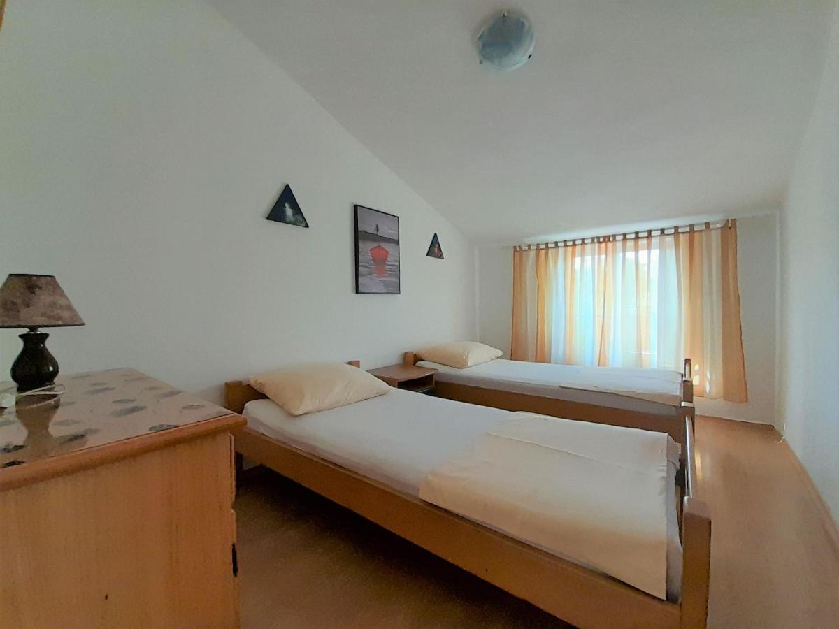 Apartments Nada Krk Island Kültér fotó