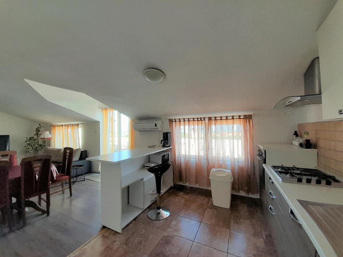 Apartments Nada Krk Island Kültér fotó