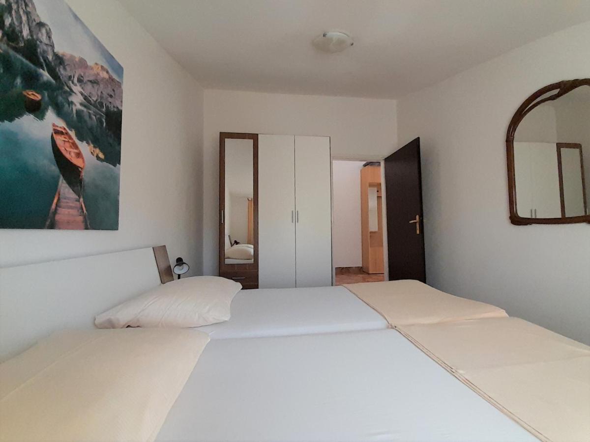 Apartments Nada Krk Island Kültér fotó